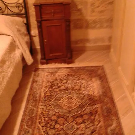 Oikos Atena Nocleg ze śniadaniem 3*