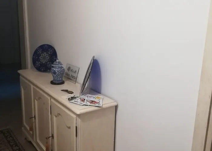 Oikos Atena Bed and Breakfast 3*