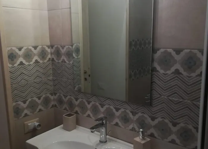 Bed and Breakfast Oikos Atena Λέτσε