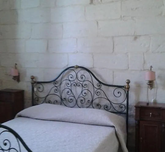 Bed and Breakfast Oikos Atena 3*