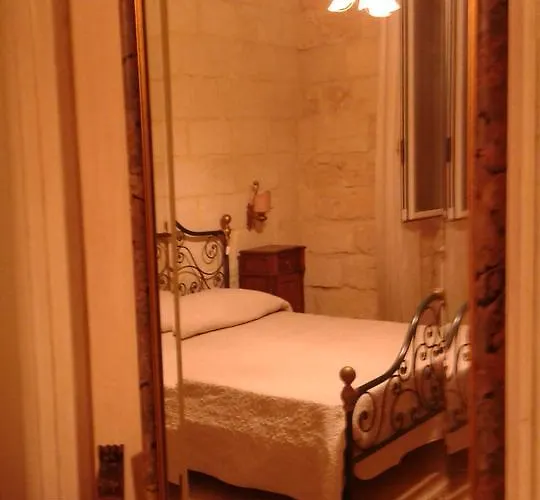 Bed and Breakfast Oikos Atena 3*