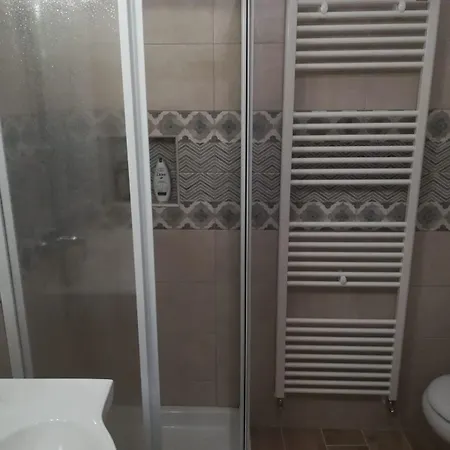 Bed & Breakfast Oikos Atena