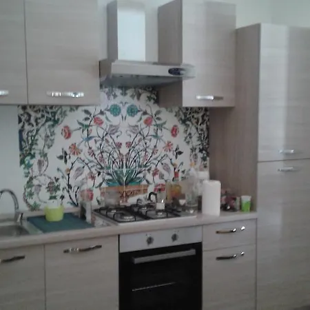 Oikos Atena Bed & Breakfast 3*